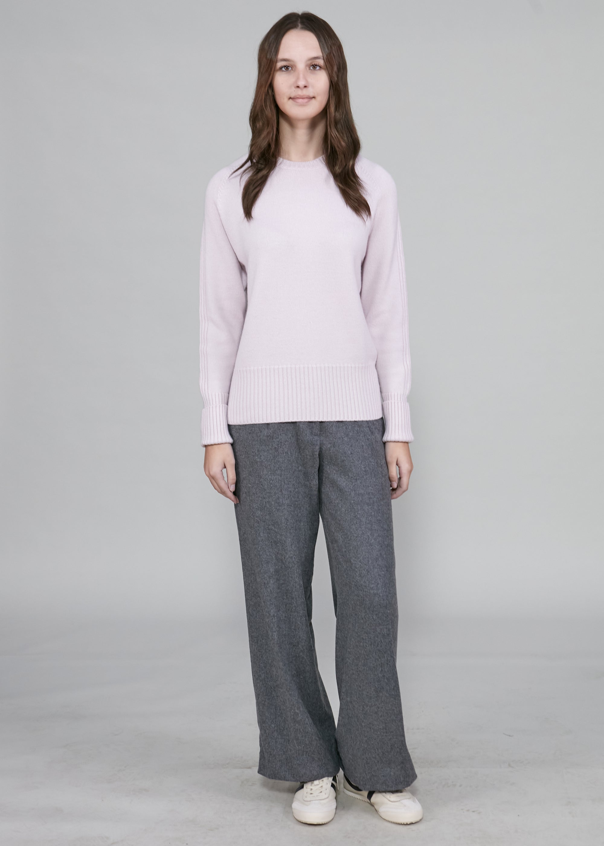 Womens Crew Neck Extrafine Merino Wool Jumper - Pink